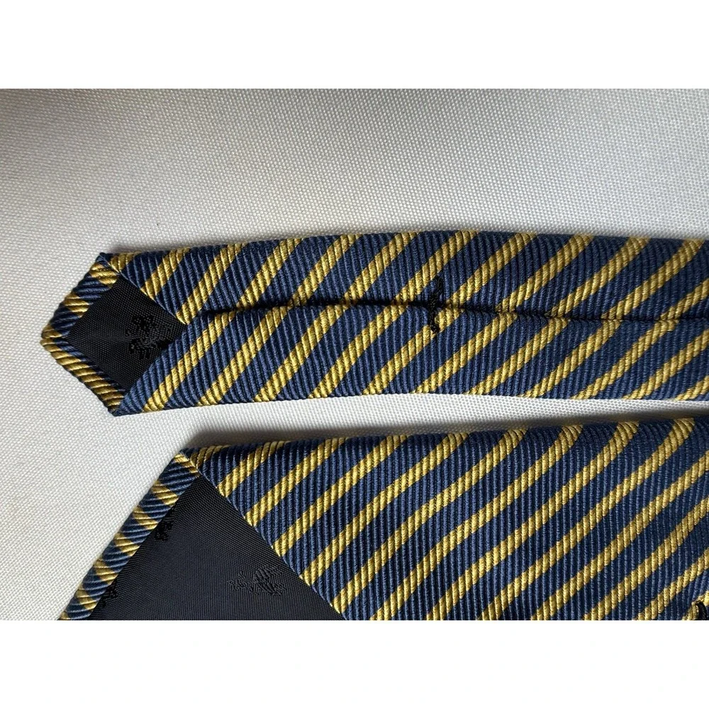 Brooks Brothers Makers Gold‎ Blue  Horizontal Stripe Tie 100% Silk Made in USA